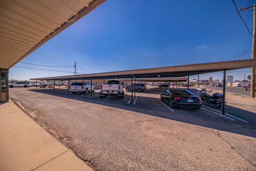 More Photos Of 1410 Rankin Hwy, Midland Office For Sale