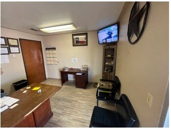 More Photos Of 322 Thomas Pl, Everman Industrial For Sale