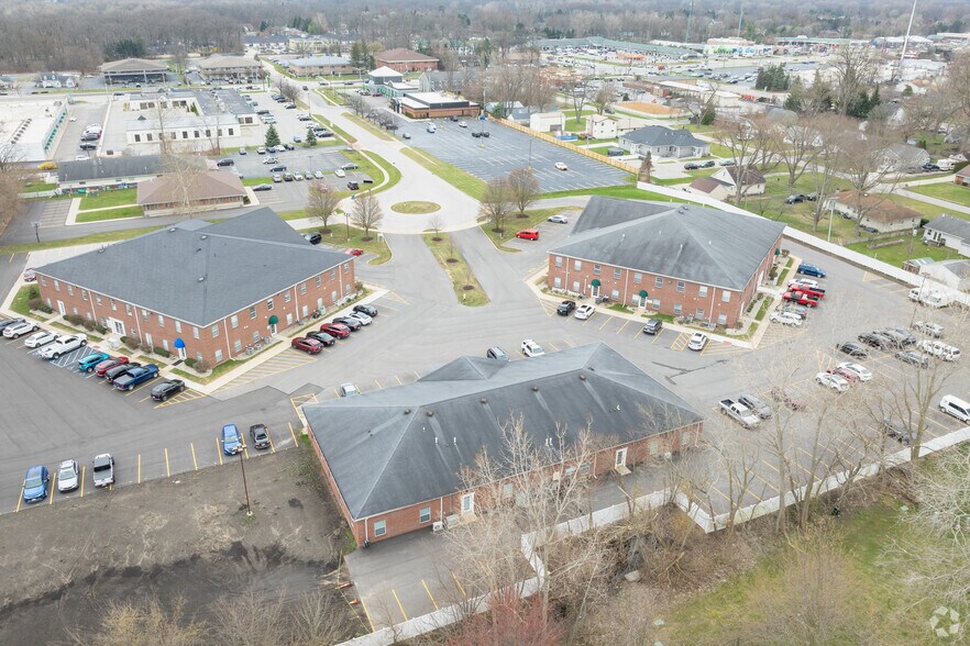 More Photos Of 3231 Central Park W, Toledo Medical For Lease