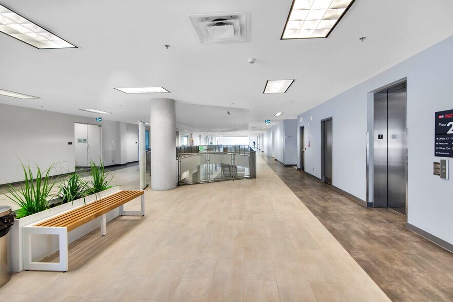More Photos Of 1275 Finch Av W, Toronto Office For Sale