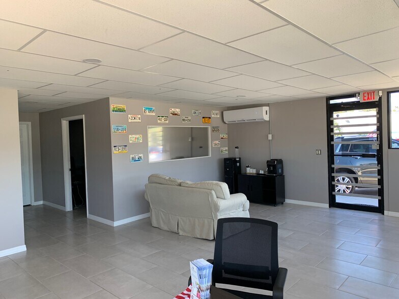 More Photos Of 1220 E Semoran Blvd, Apopka Auto Dealership For Sale