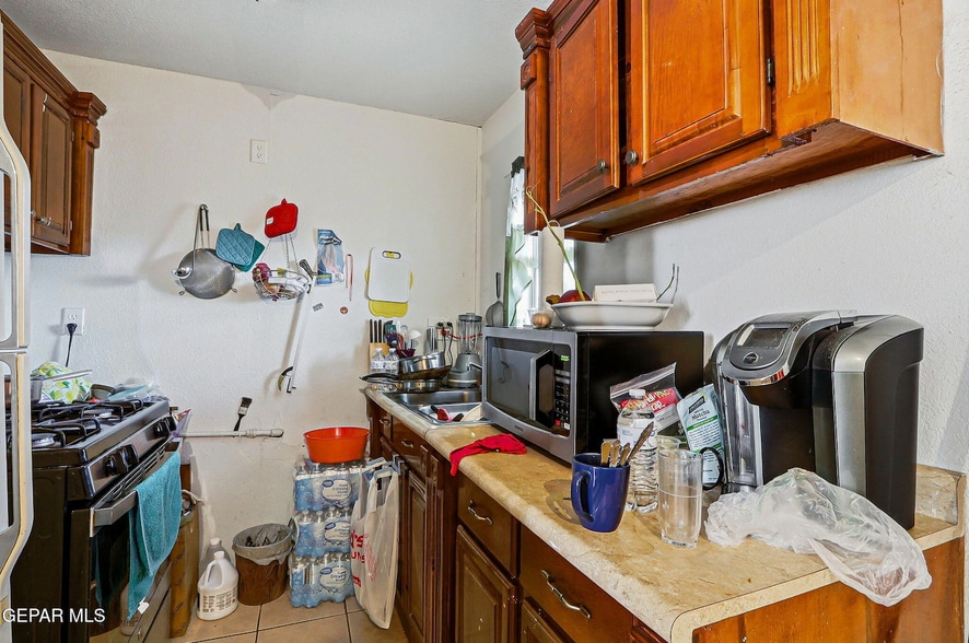 More Photos Of 10540 Socorro Rd, Socorro Specialty For Sale