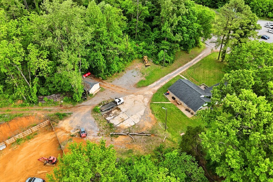 More Photos Of 601 N Chilhowee Dr, Knoxville Multifamily For Sale