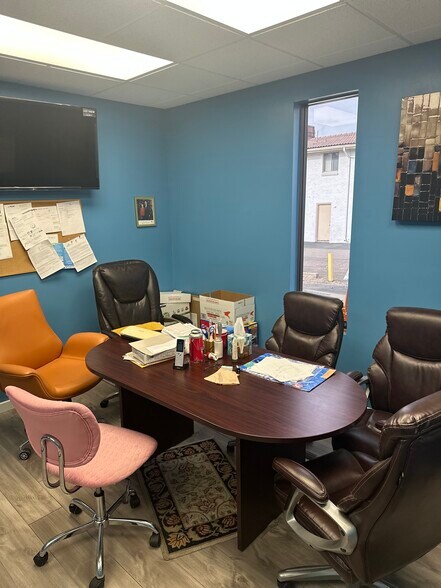 More Photos Of 457 Wadsworth Blvd, Lakewood Storefront For Lease