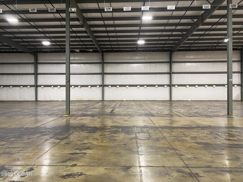 More Photos Of 3191 County Lane 187, Carthage Industrial For Lease