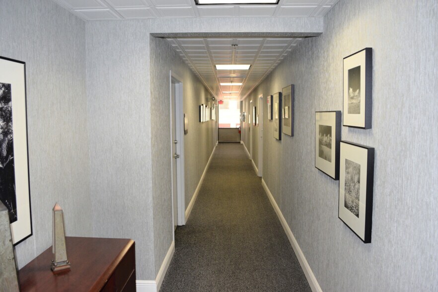 More Photos Of 280 W Canton Ave, Winter Park Office For Lease