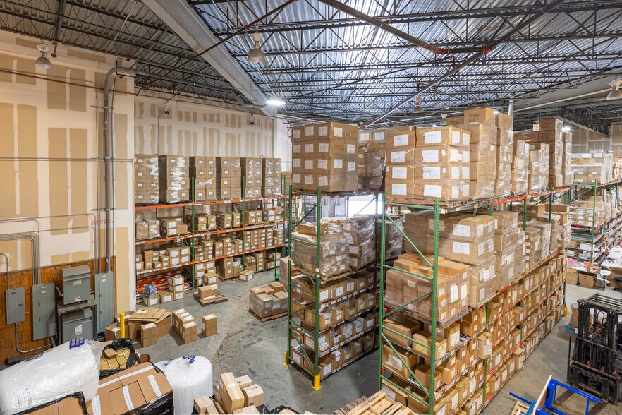 More Photos Of 6485 Shiloh Rd, Alpharetta Light Distribution For Lease