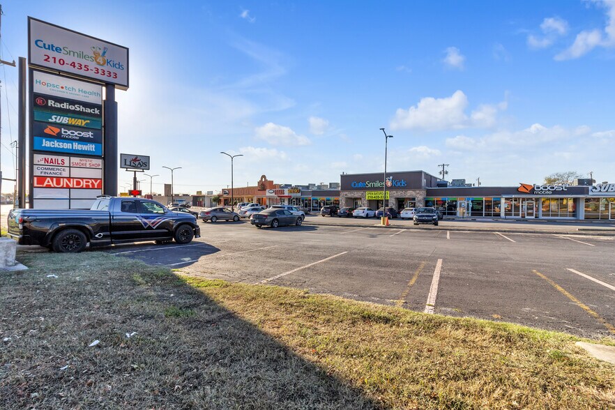 More Photos Of 813-853 Bandera Rd, San Antonio Unknown For Lease