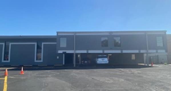 More Photos Of 4308-4310 Wiley Post Rd, Addison Office For Lease