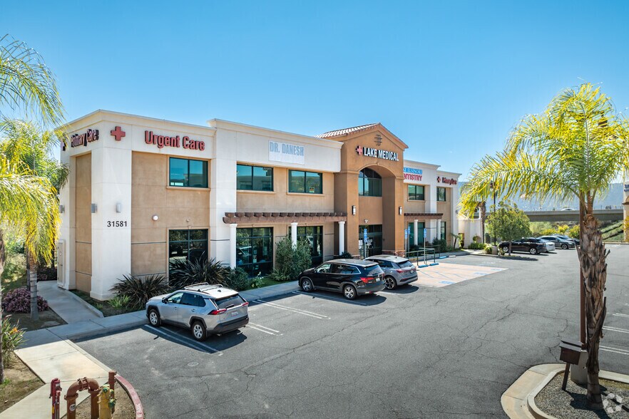 More Photos Of 31581 Canyon Estates Dr, Lake Elsinore Medical For Sale