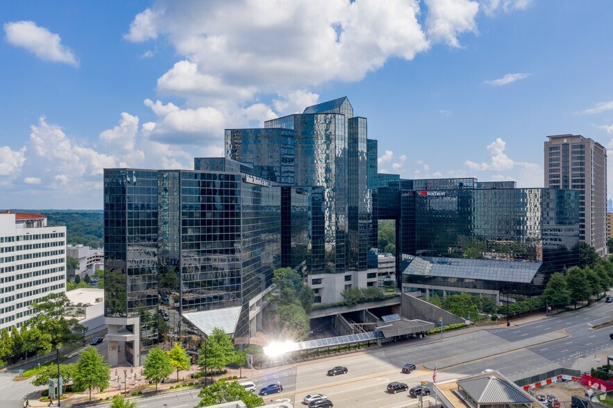 More Photos Of 3333 Peachtree Rd Ne, Atlanta Office For Sale