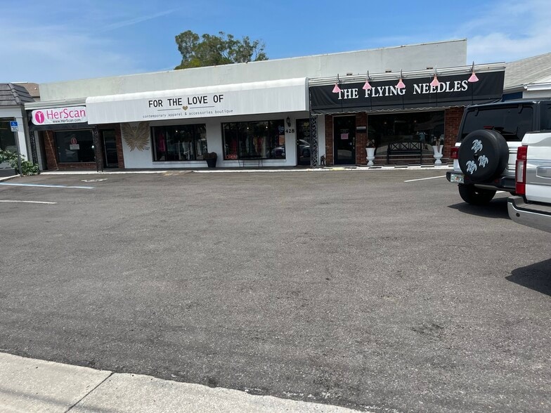 More Photos Of 400 Indian Rocks Rd N, Belleair Bluffs Storefront Retail Office For Lease