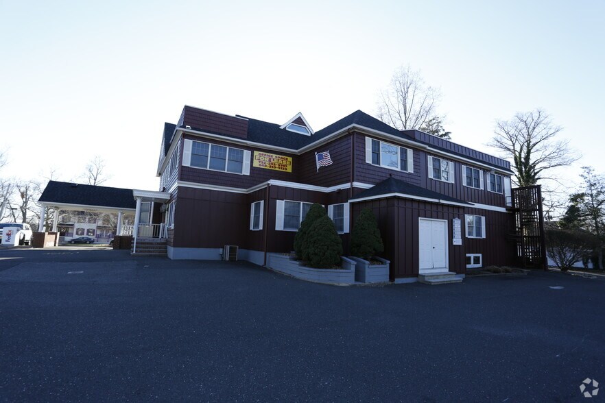 More Photos Of 250 Washington St, Toms River Loft Creative Space For Sale
