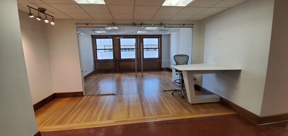 More Photos Of 730 17th St, Denver Office For Sale