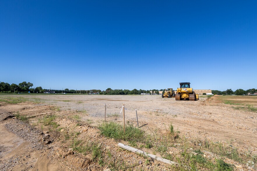 More Photos Of 597 Rancocas Rd, Westampton Warehouse For Lease