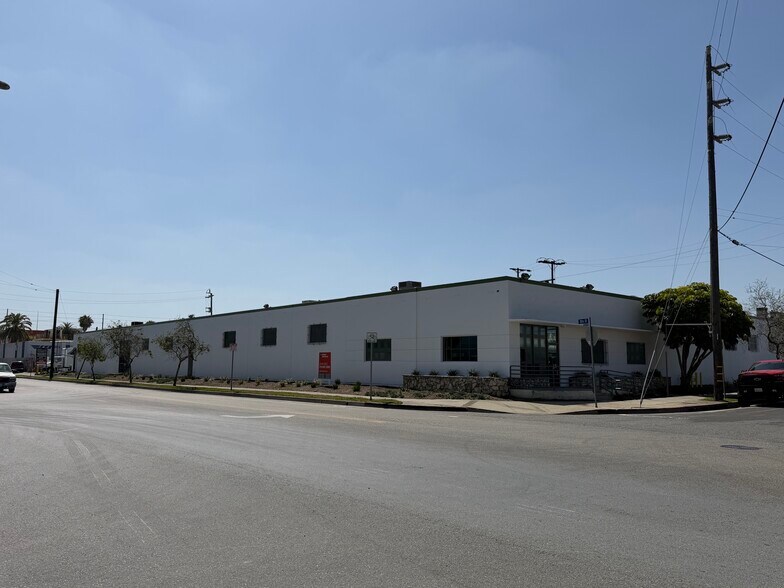 Primary Photo Of 11100 Hindry Ave, Los Angeles Warehouse For Lease