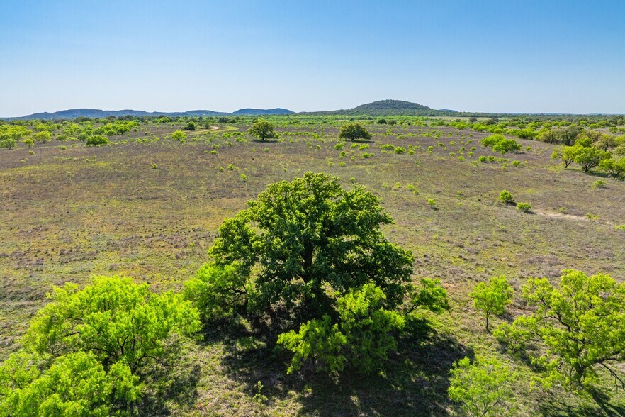 More Photos Of 5230 County Road 409, Llano Land For Sale