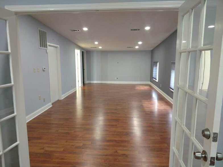 More Photos Of 2910 Cole Ct, Norcross Industrial For Sale