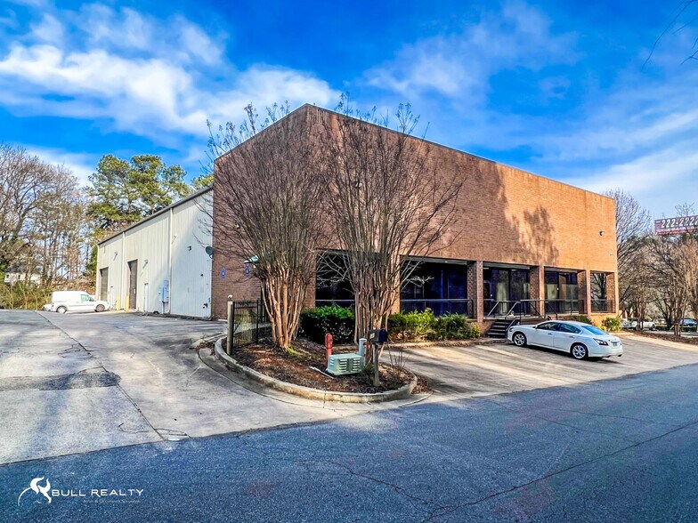 More Photos Of 121 Bells Ferry Ln, Marietta Distribution For Lease