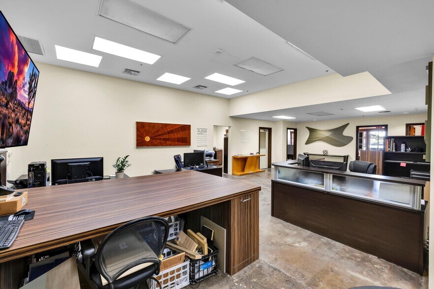 More Photos Of 54465 29 Palms Highway, Yucca Valley Warehouse For Sale