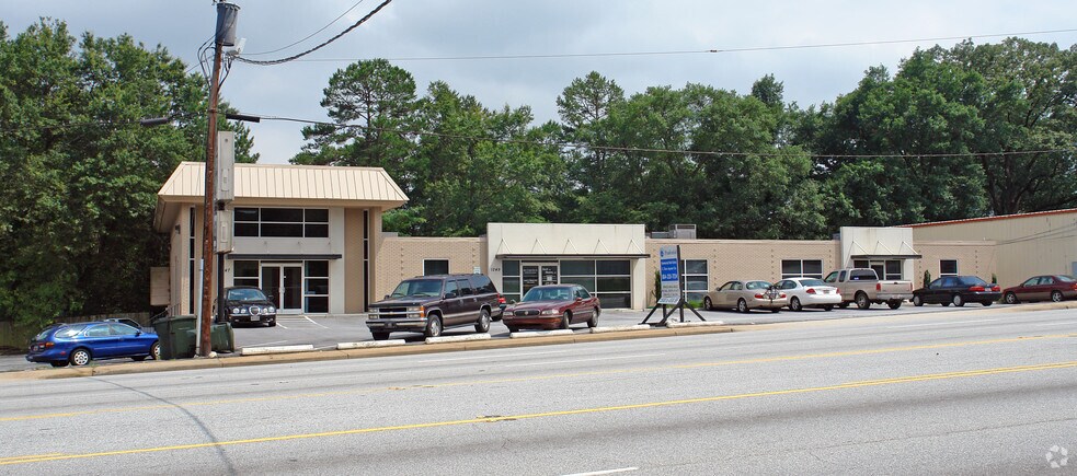 More Photos Of 1247-1251 S Pleasantburg Dr, Greenville Office For Lease