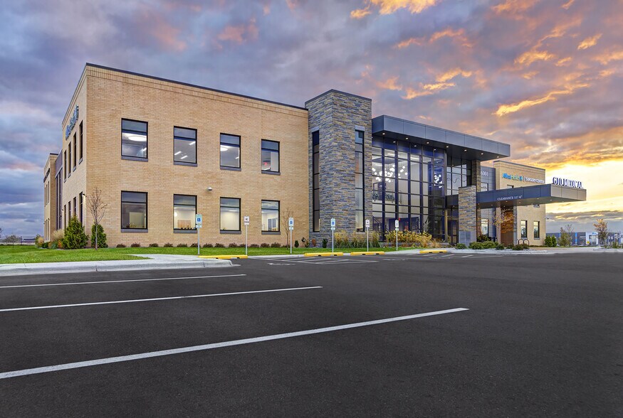 More Photos Of 6001 96th Ln N, Brooklyn Park Medical For Lease