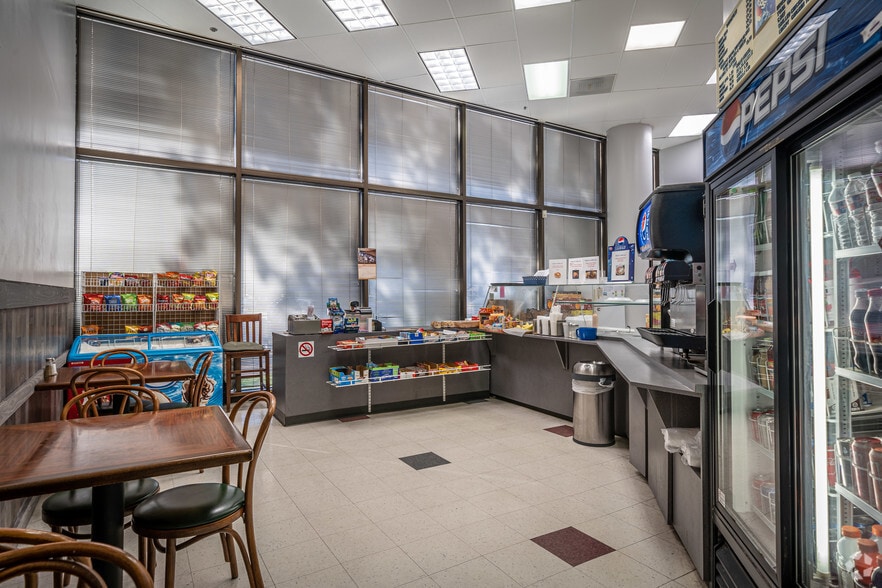 More Photos Of 9801 Westheimer Rd, Houston Office For Lease