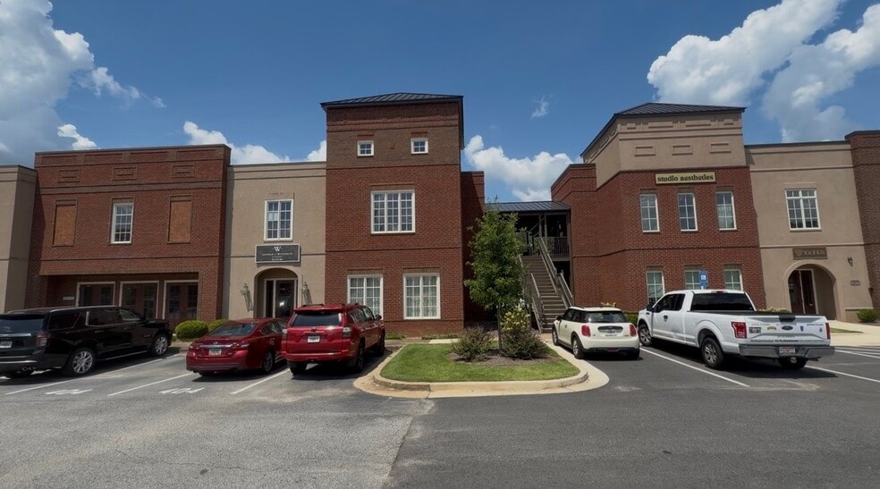 More Photos Of 6801 River Rd, Columbus Medical For Lease