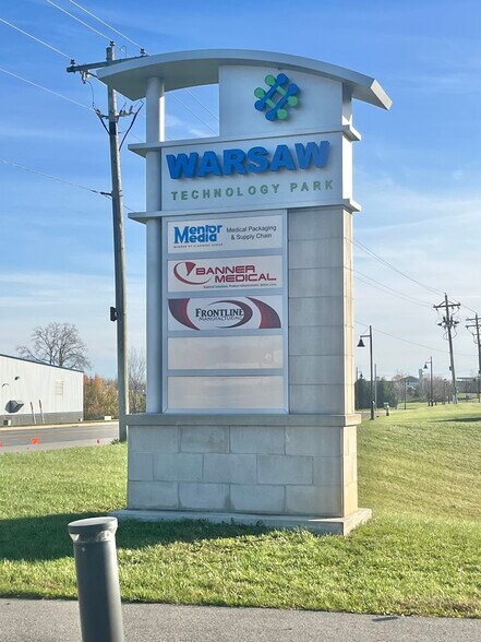 More Photos Of 1395 Polk Dr, Warsaw Industrial For Lease