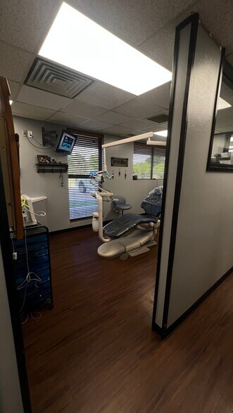 More Photos Of 615 E Oklahoma Ave, Enid Medical For Sale