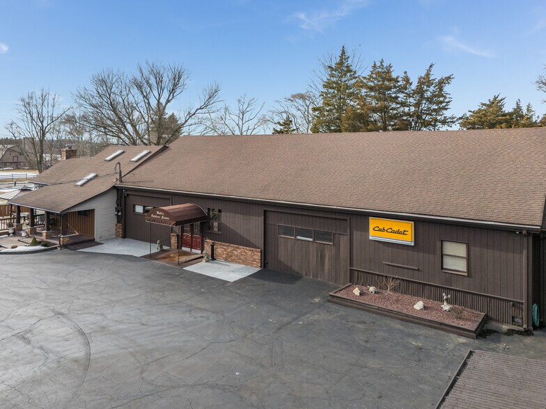 More Photos Of 5 Larison Ln, Ringoes Storefront Retail Office For Sale