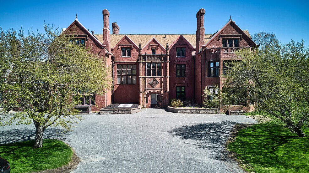 More Photos Of 349 Old Stockbridge Rd, Lenox Specialty For Sale