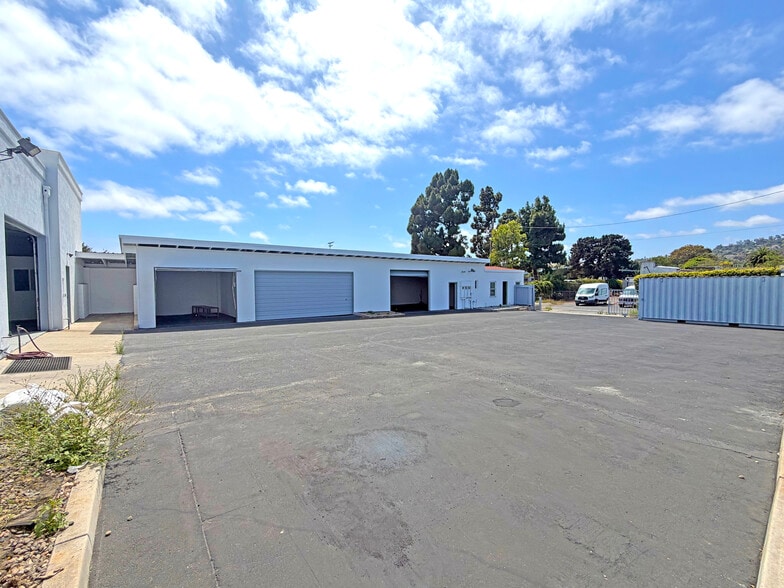 More Photos Of 820 E Ortega St, Santa Barbara Warehouse For Lease