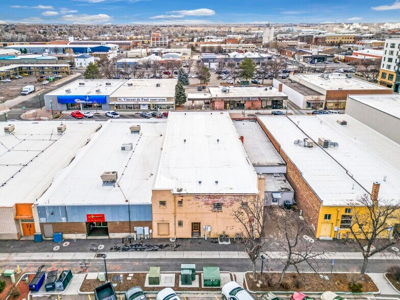 More Photos Of 233 Main Ave E, Twin Falls Storefront For Sale