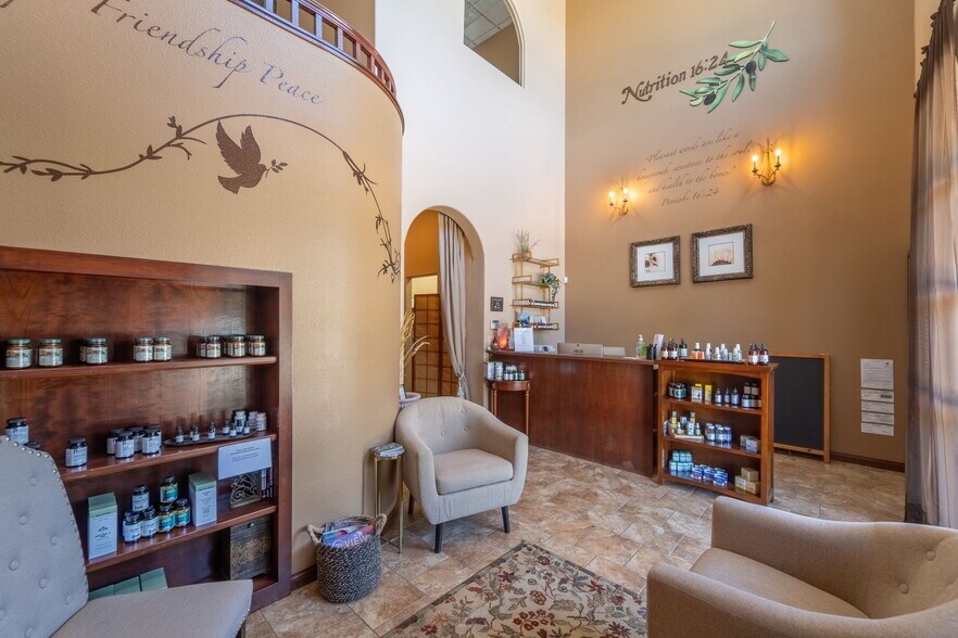 More Photos Of 1444 W Main St, Ripon Medical For Sale