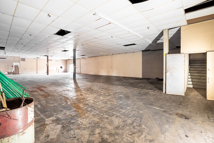 More Photos Of 3835 Gulfway Dr, Port Arthur Warehouse For Lease