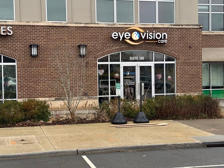 More Photos Of 21001 Sycolin Rd, Ashburn Office For Sale