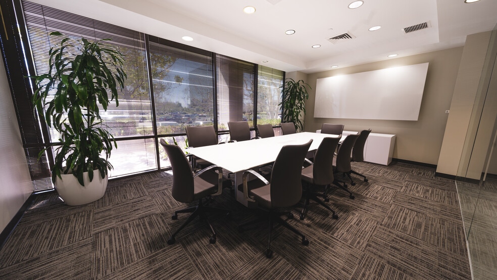 More Photos Of 4440 Von Karman Ave, Newport Beach Office For Sale