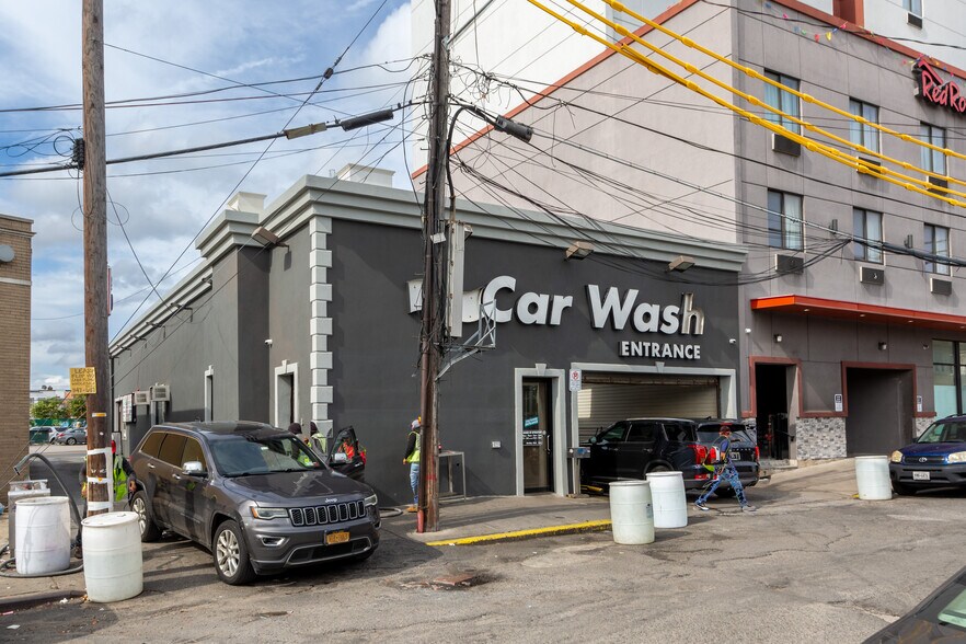 More Photos Of , Jamaica General Retail For Sale
