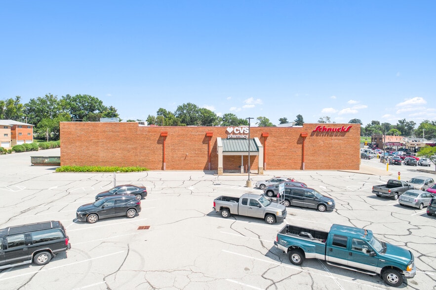 More Photos Of 7450 Hampton Ave, Saint Louis Freestanding For Sale