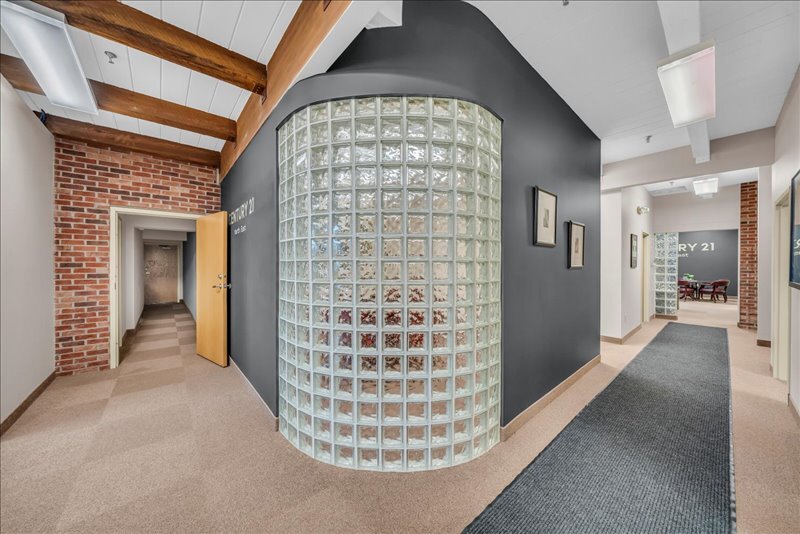 More Photos Of 201 Oakdale Rd, Johnson City General Retail For Sale