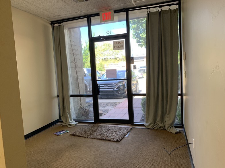 More Photos Of 7700 N Hudson Ave, Oklahoma City Light Manufacturing For Lease