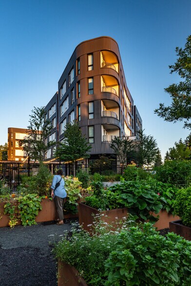 More Photos Of 17620 NE 69th Ct, Redmond Apartments For Lease