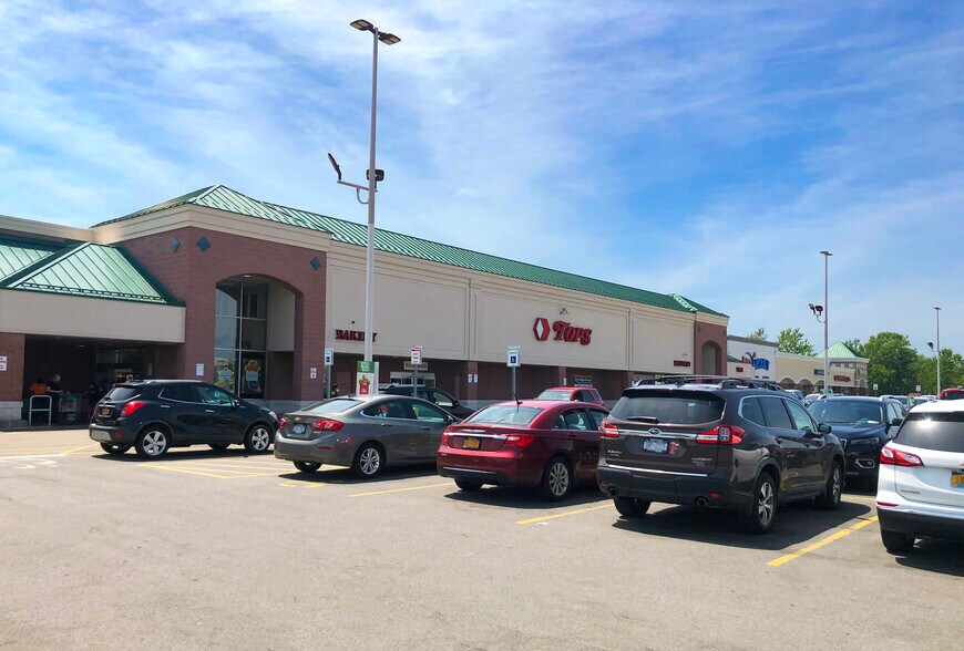 More Photos Of 3955 Vineyard Dr, Dunkirk Unknown For Lease