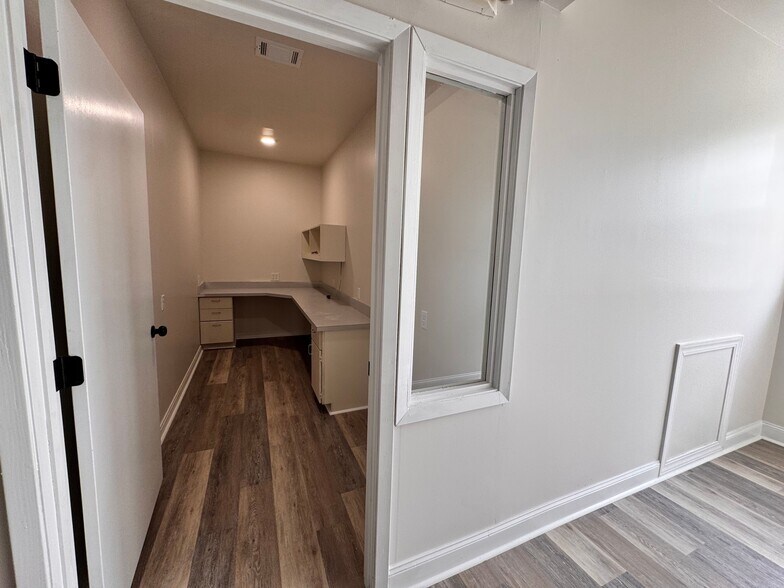 More Photos Of 953 North St, Jackson Medical For Lease