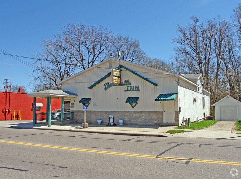 More Photos Of 108-111 W Main St, Medway Restaurant For Sale