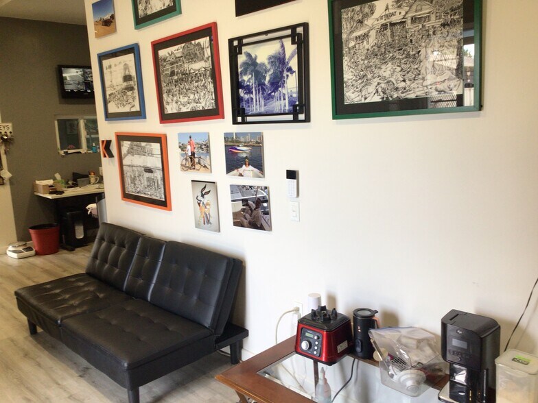 More Photos Of 1689 Production Cir, Jurupa Valley Service For Sale