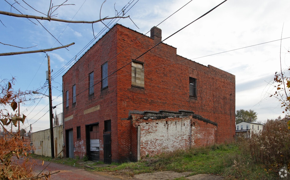 More Photos Of 6943 Kelly St, Pittsburgh Warehouse For Sale