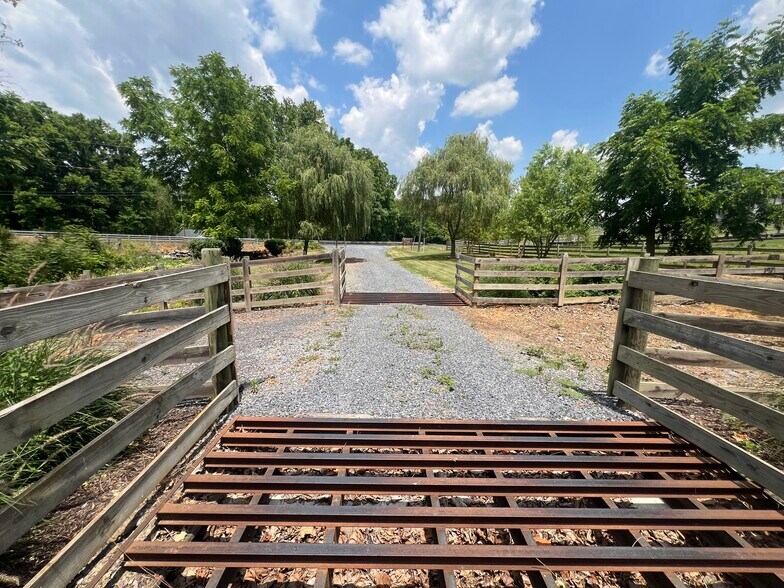 More Photos Of 2110 Quicksburg Rd, Quicksburg Land For Sale