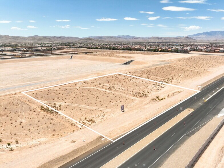 More Photos Of W Silverado Ranch Blvd @ Arville St, Las Vegas Land For Sale